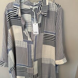 New multicolor blouse with 3/4 sleeves sz 3X by Rose & Olive